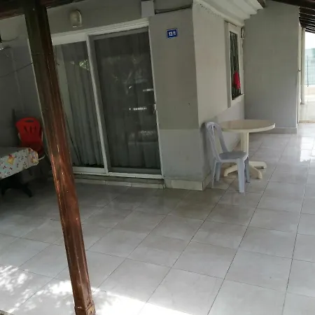 Elizya Gunluk Kiralik Evler Casa de Férias Didim